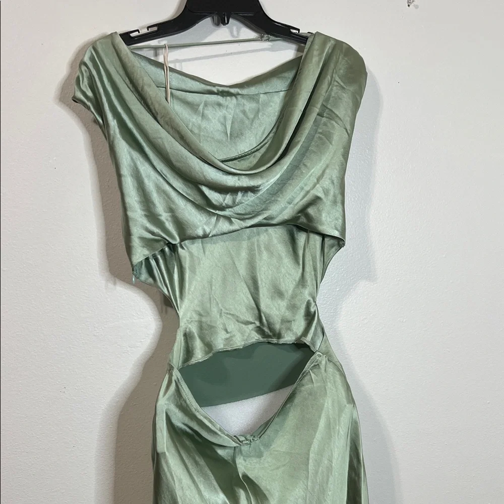 Light Mint Green Maxi Dress - Elegant Everyday Maxi - Picture 4 of 7